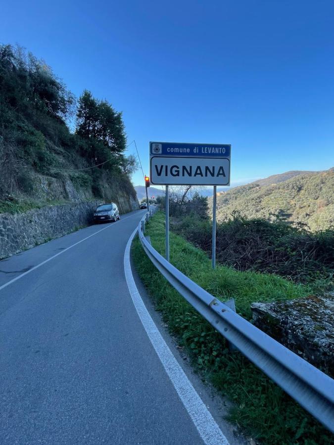Le Case Di Petra Vignana Bagian luar foto